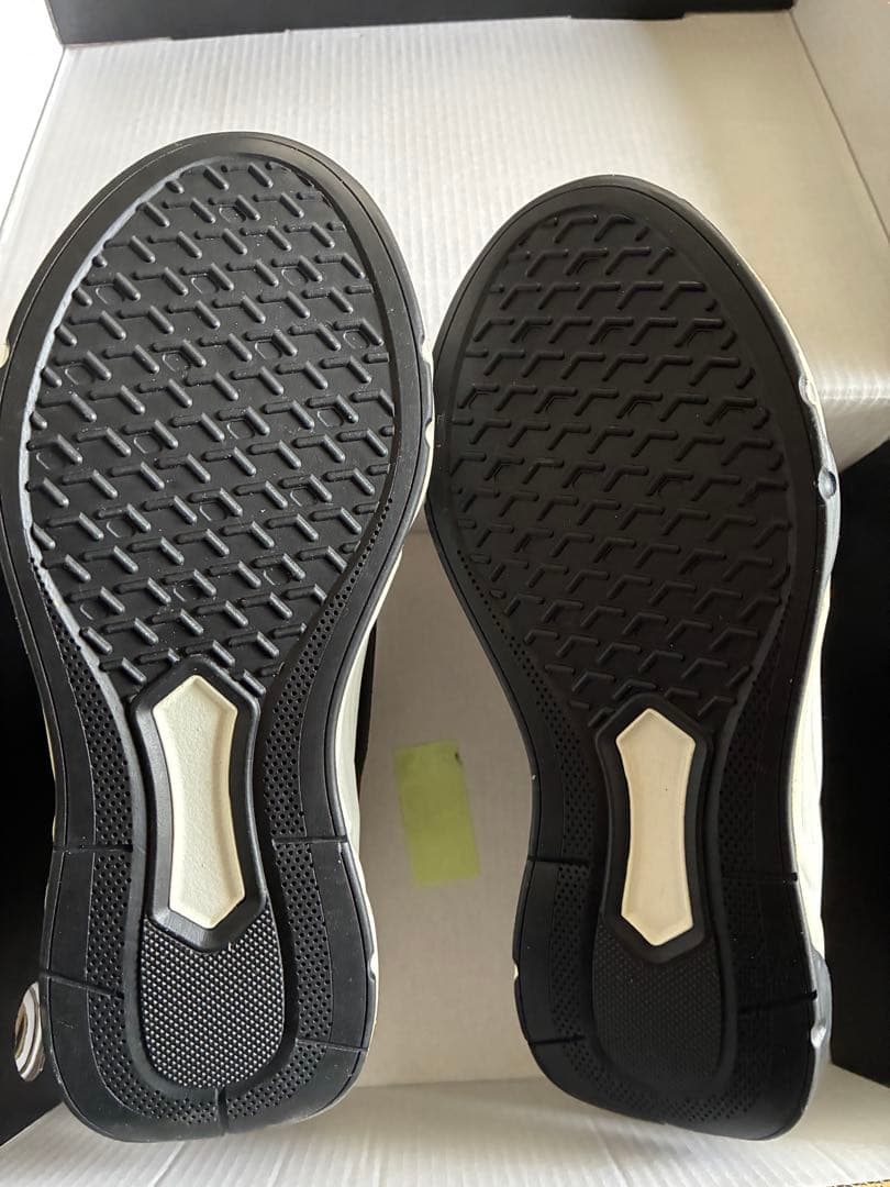 新品未使用＋diana プラスダイアナダッドスニーカー 厚底 23.5cm