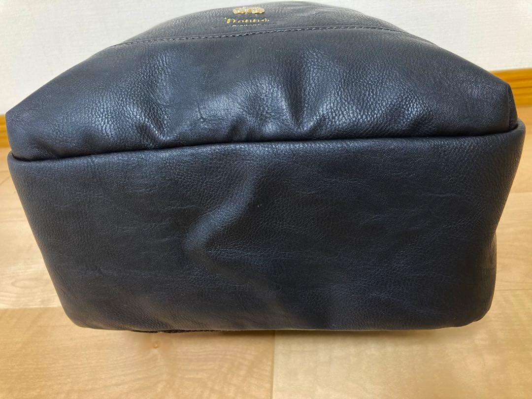 Bianchi Donna ブラックリュック 新品未使用 ビアンキドンナ