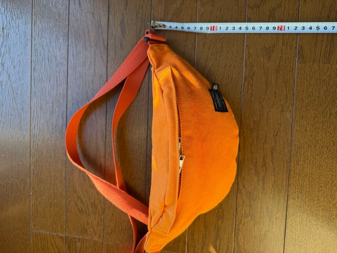 ポータステューシー コラボ ボディバッグ　三日月型　オレンジ