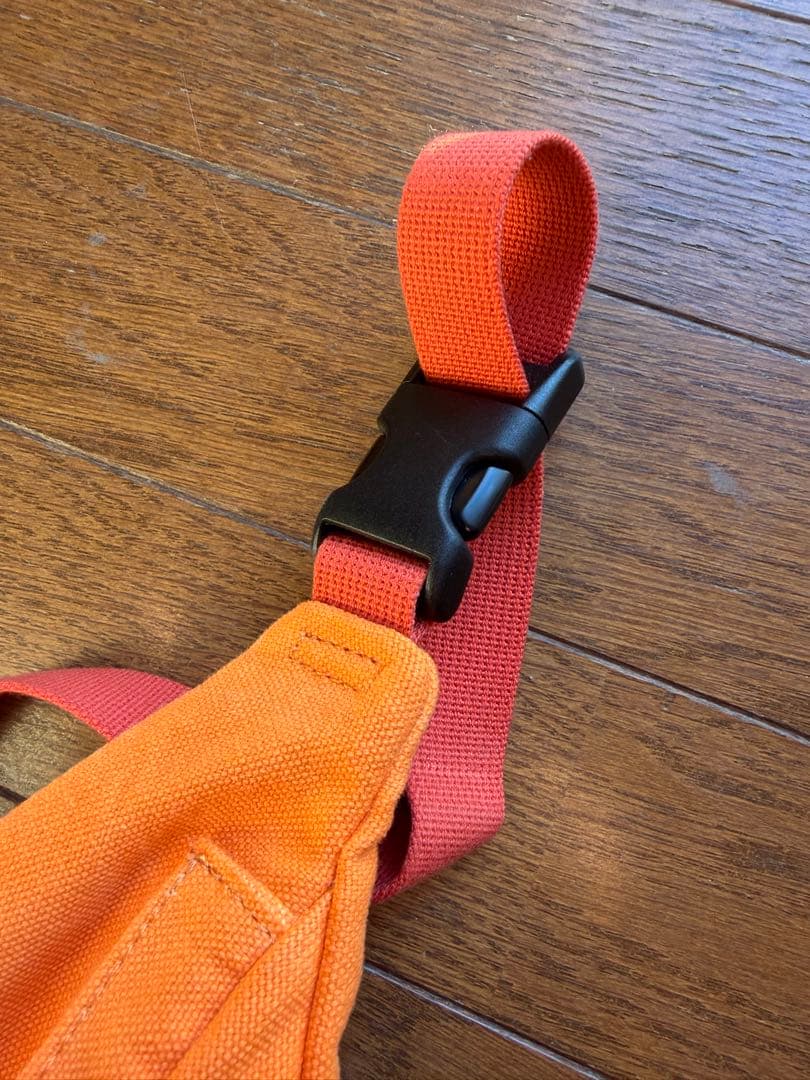 ポータステューシー コラボ ボディバッグ　三日月型　オレンジ