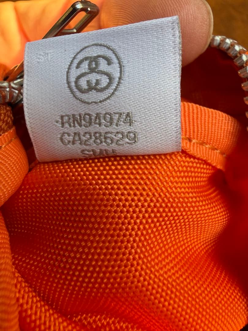 ポータステューシー コラボ ボディバッグ　三日月型　オレンジ