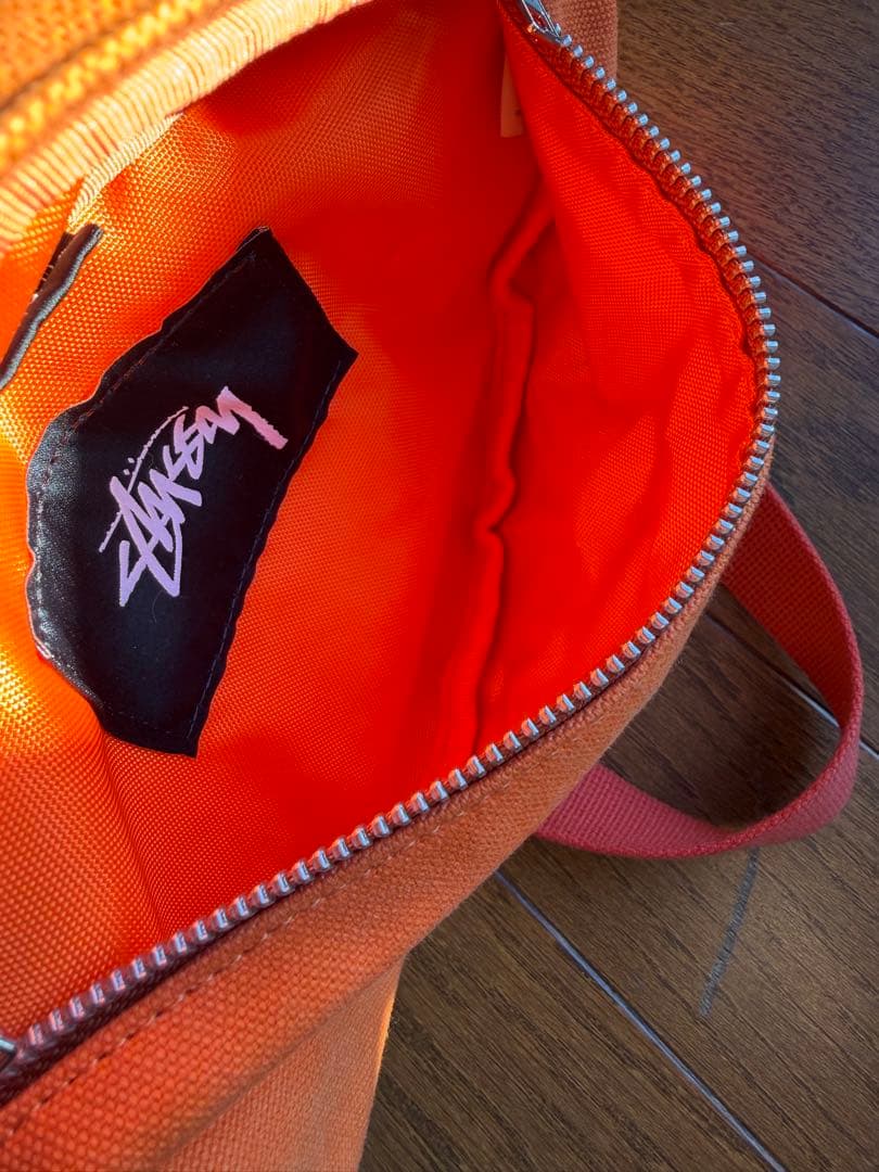 ポータステューシー コラボ ボディバッグ　三日月型　オレンジ