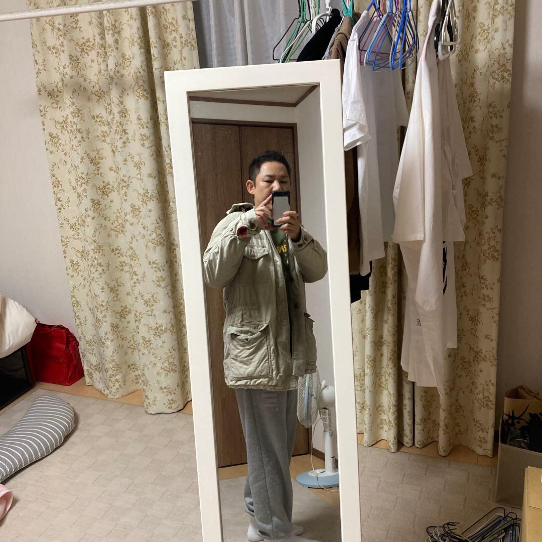 ハリウッドランチマーケット　ミリタリージャケット　　ボア　赤　毛糸