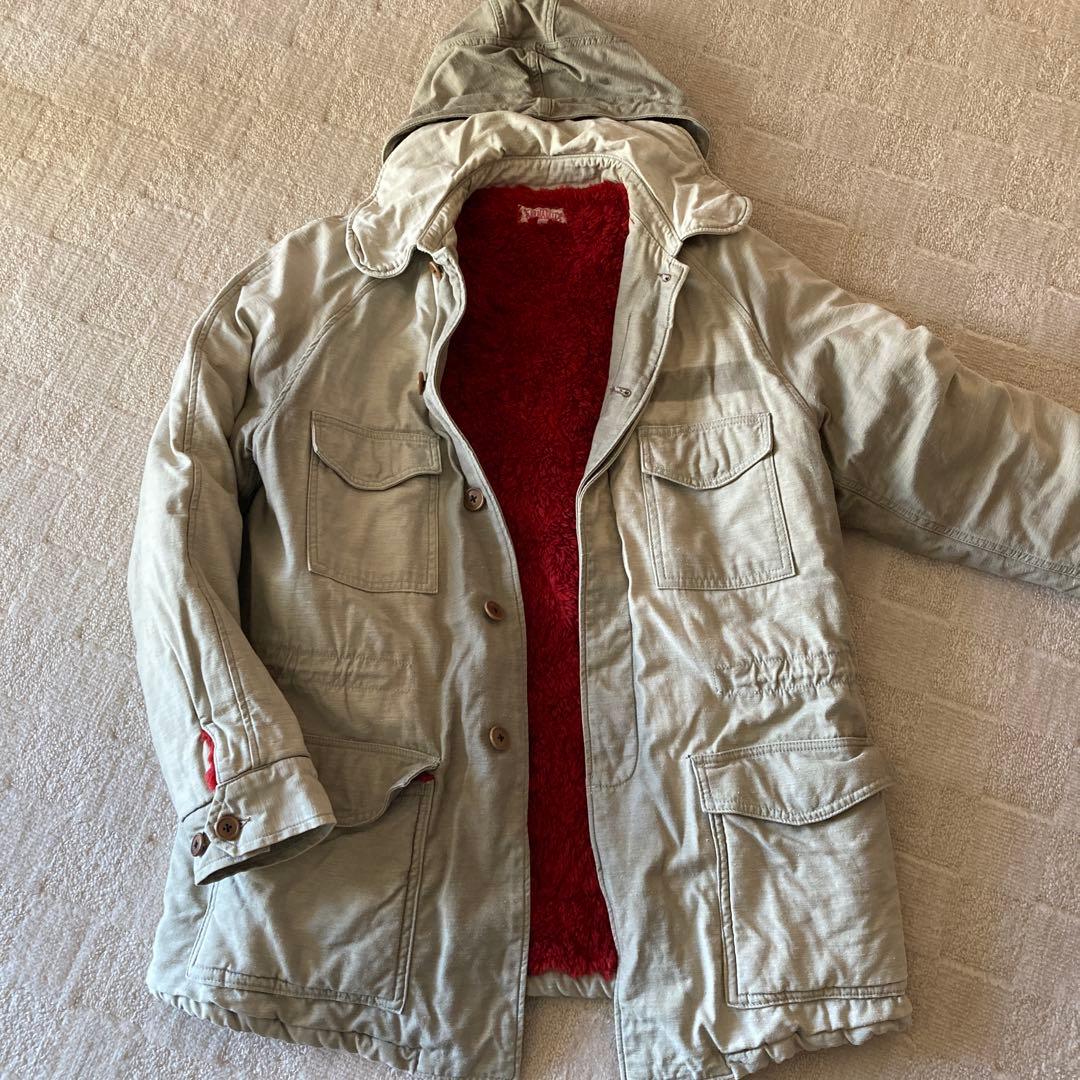 ハリウッドランチマーケット　ミリタリージャケット　　ボア　赤　毛糸