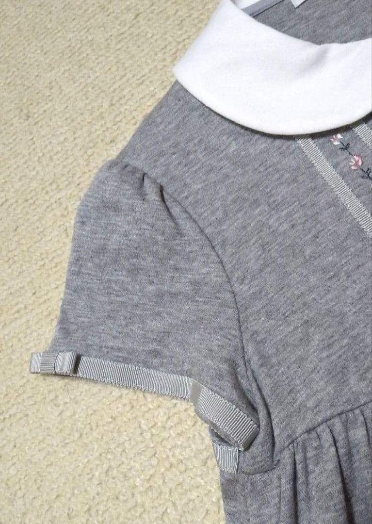 美品 現行品 familiar ファミリア 130 白襟ワンピース