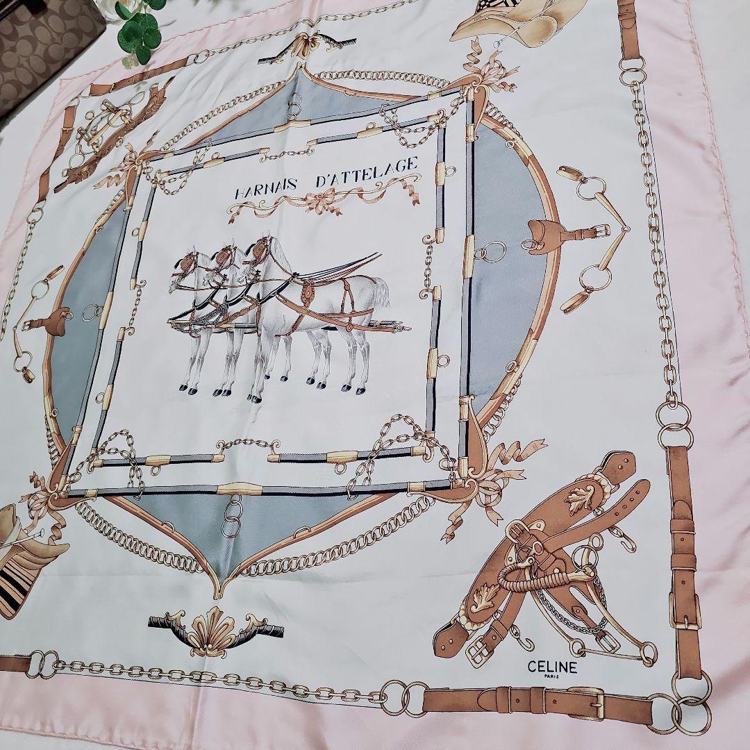 美品✨CELINE　セリーヌ　大判シルクスカーフ　ホース馬具柄　ピンク×ホワイト