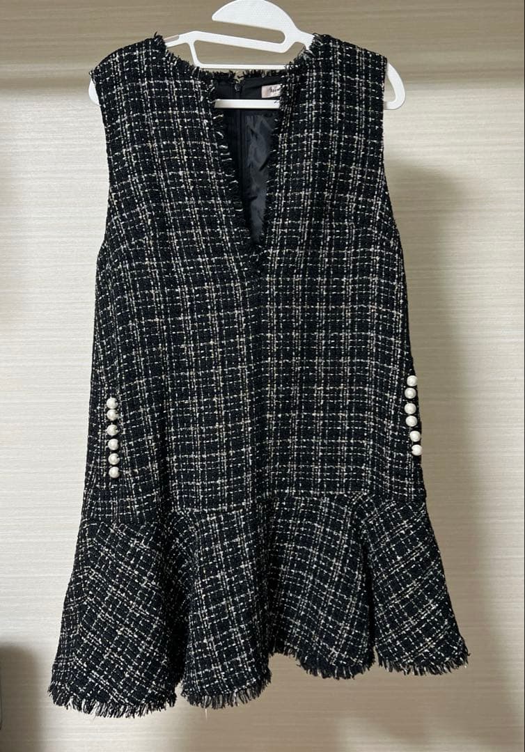 アプワイザーリッシェ ツイードペプラムミニワンピース