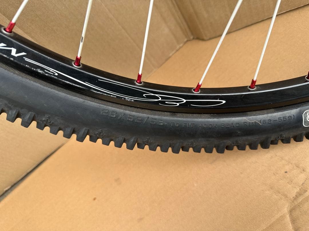 自転車ホイール　king rum?? Mahone???