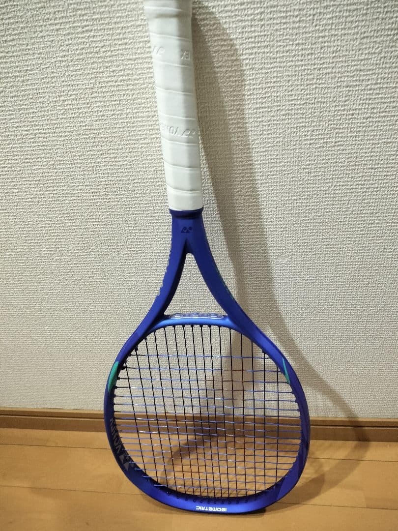 専用　YONEX EZONE 110 テニスラケット