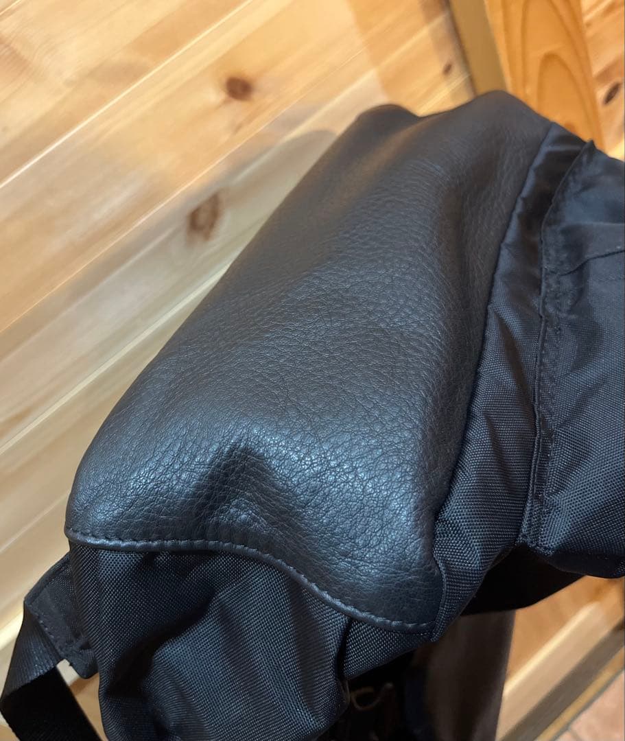 BURLAP OUTFITTER×ear 撥水レザー　リュック　ブラック