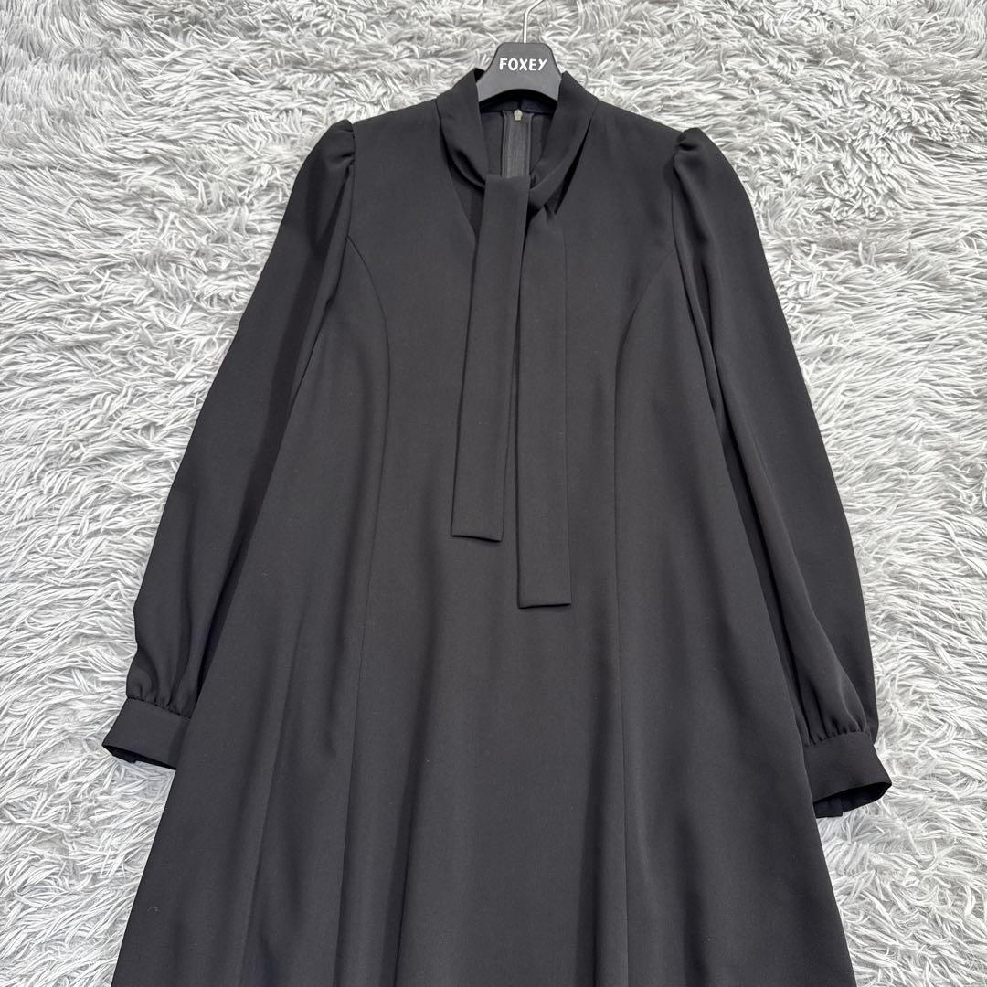 未使用級✨'23年 フォクシー 8万 ボウタイワンピース ジャンヌドレス 黒
