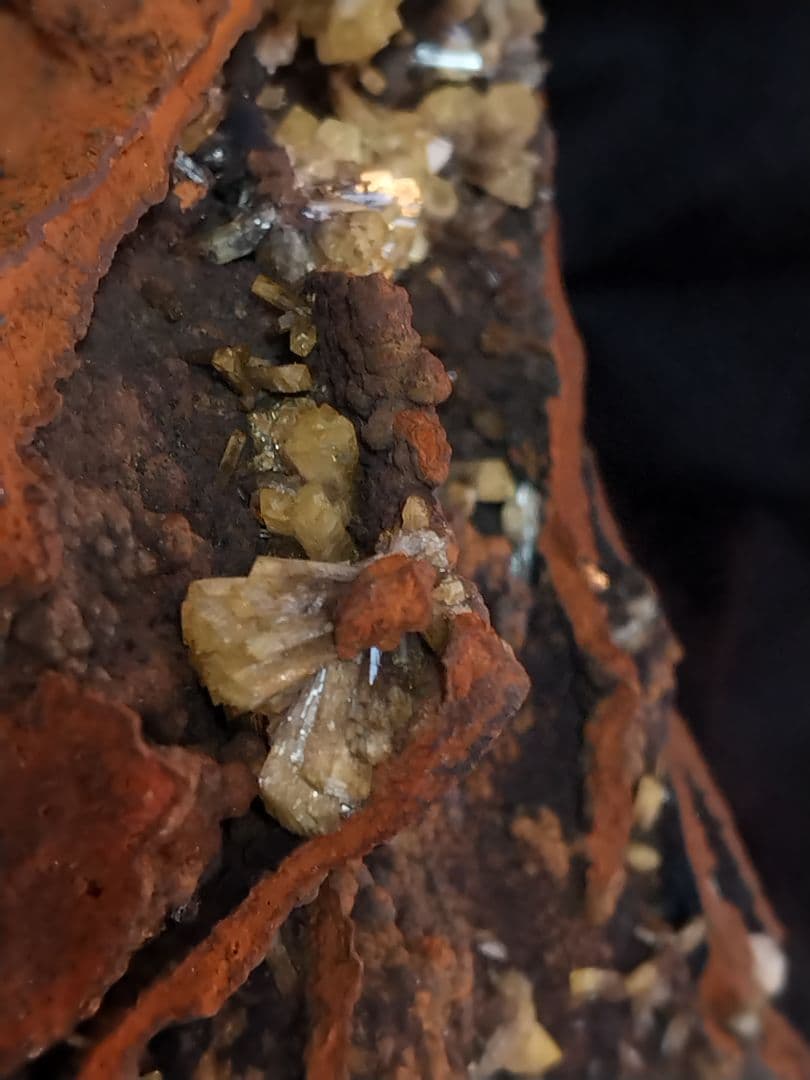 アダム石　アダマイト　鉱物