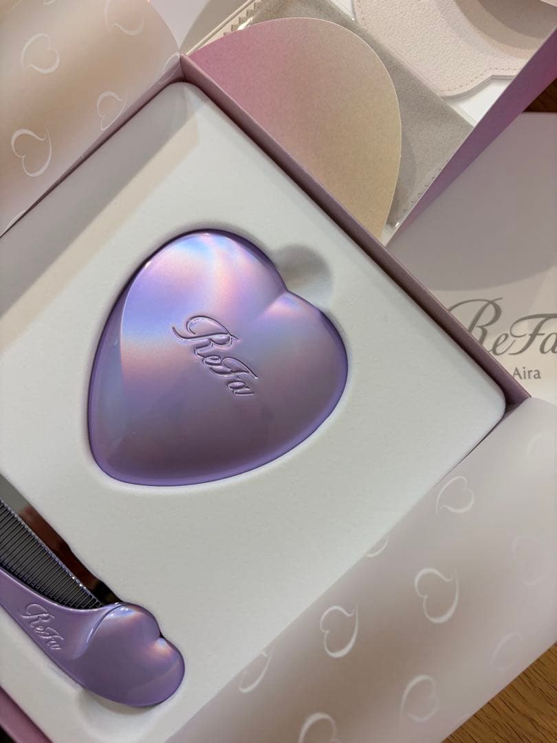 会員限定色】ReFa ハート型ミラー＆コームセット新品未使用 - メルカリ