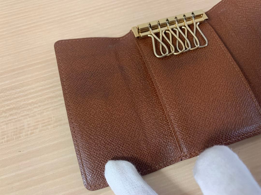 LOUIS VUITTON モノグラム ミュルティクレ 6連キーケース