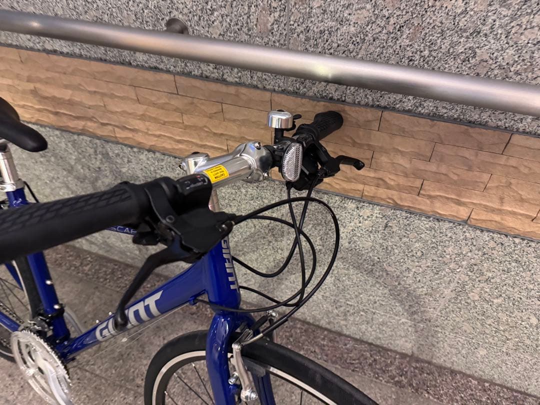 自転車本体 GIANT ESCAPE R3 2022