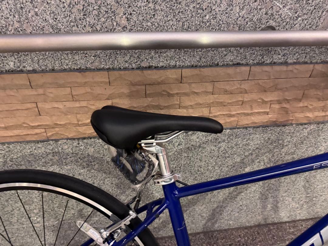 自転車本体 GIANT ESCAPE R3 2022