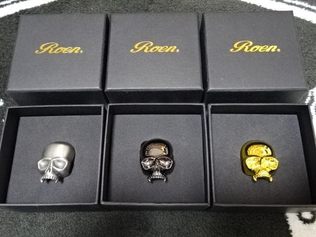ロエンROEN火消し３点（金・銀・黒）＆灰皿　４点セット