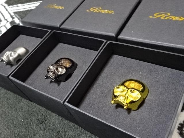 ロエンROEN火消し３点（金・銀・黒）＆灰皿　４点セット