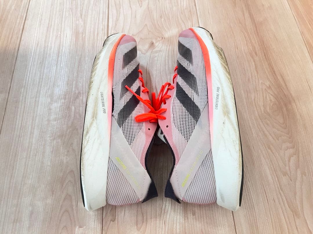 【当日または翌日発送】アディダスadizero タクミセン10 25.5cm