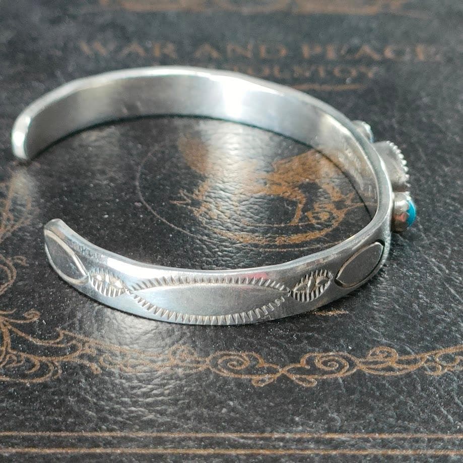 NAVAJO Sussell Sam ナバホ ラッセルサム作 シルバー バングル