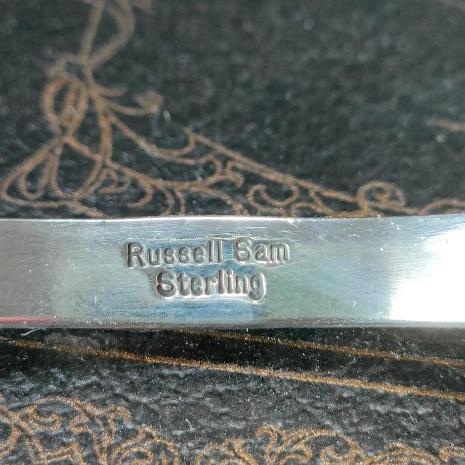 NAVAJO Sussell Sam ナバホ ラッセルサム作 シルバー バングル