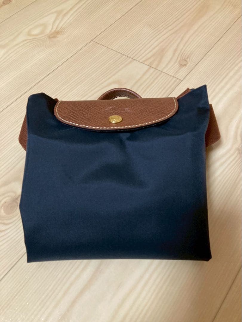 Longchamp ロンシャン ルプリアージュ オリジナルバックパック Mサイズ