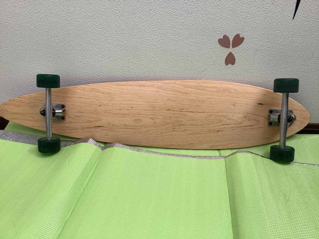 木製ロングボード 緑色ウィール