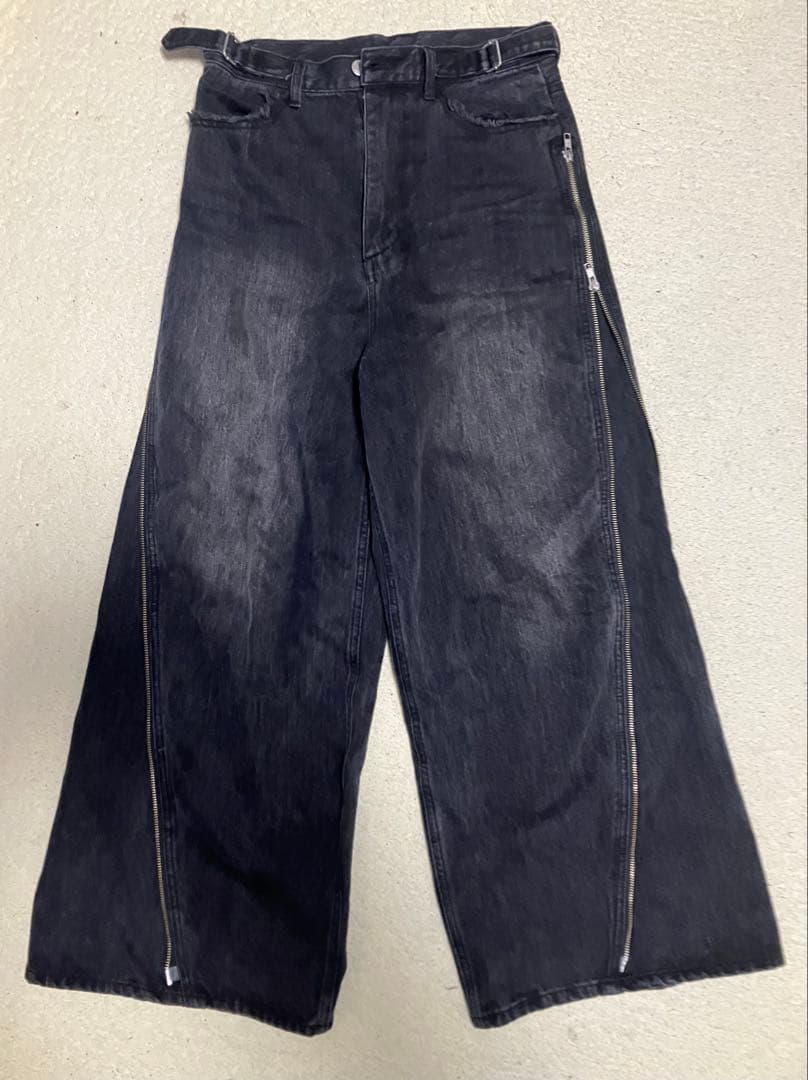 【Grancy】ジップデザインバギーデニムパンツ