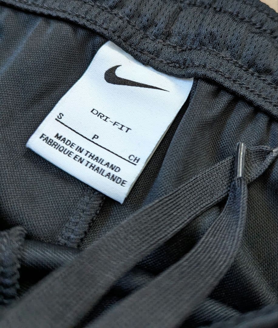 【非売品】浦和レッズトレーニングショートパンツ: S