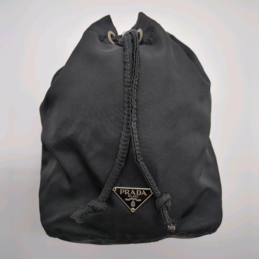 【美品・希少モデル】プラダ☆ポーチ 三角プレート ナイロン テスート 巾着 黒
