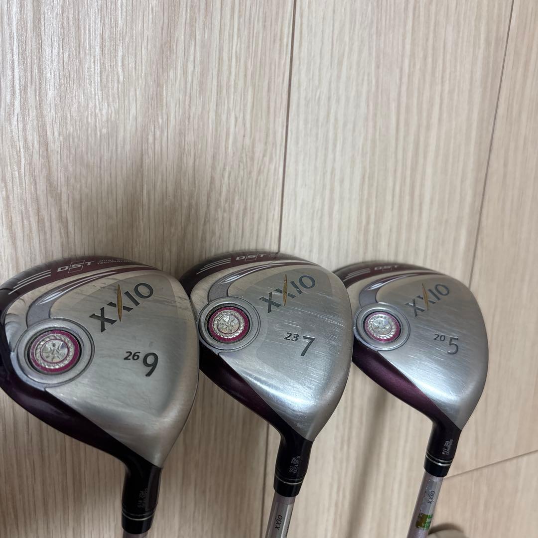 ゼクシオ9レディースゴルフクラブセット➕オデッセイパター