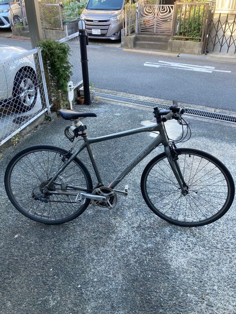 po-san専用　大阪府　クロスバイク TREK FX7.2 定価6.5万円