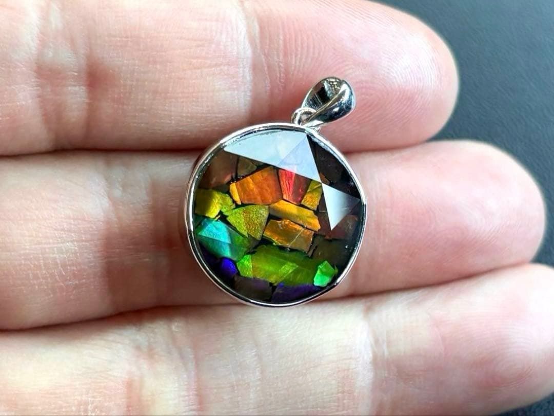 ナデシコ　究極品質　レインボーアンモライトとシルバーギベオンの六芒星PT