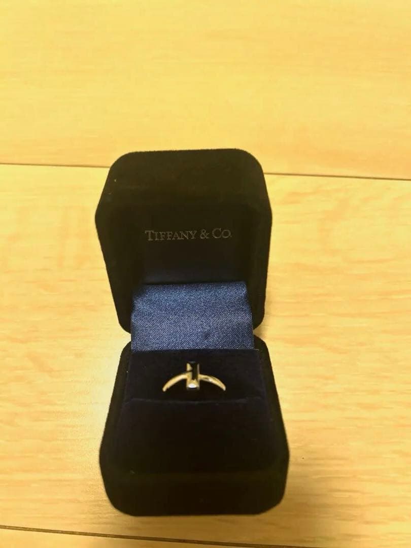 Tiffany & Co. ナローTリング ホワイトゴールド