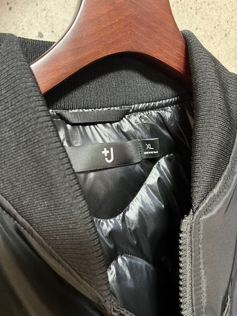 XLサイズ ユニクロ+J MA-1 ハイブリッドダウンオーバーサイズ