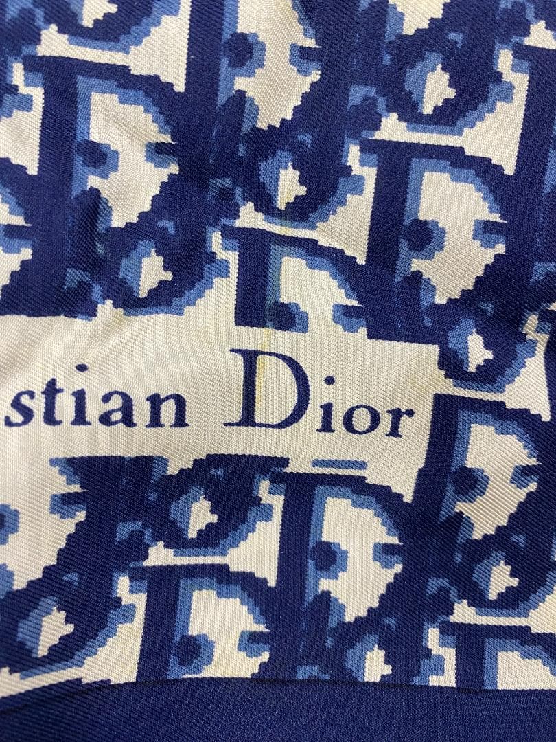 Christian Dior　シルクスカーフ