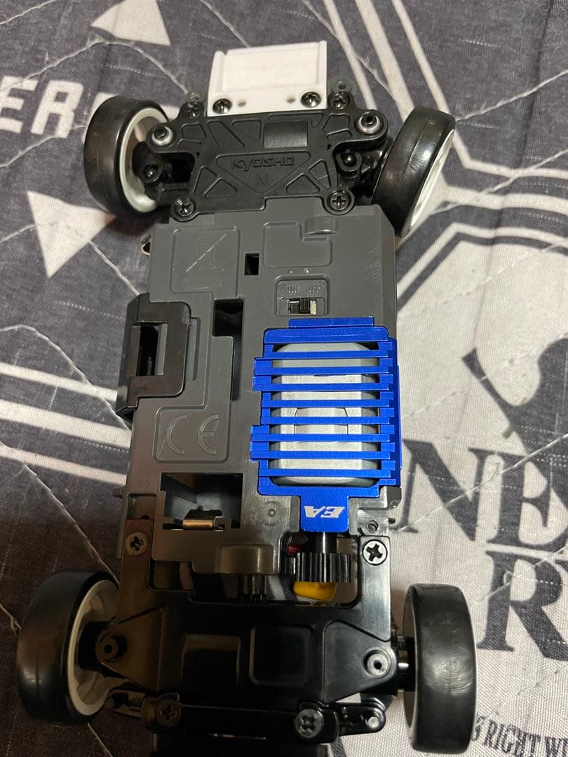 ミニッツAWD HKS スカイライン　ジャイロ付き