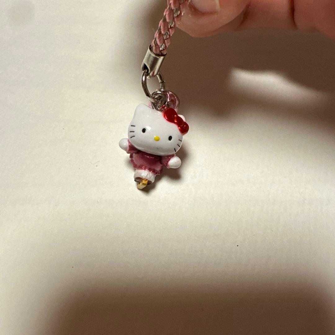 ⭐️レア ハローキティ スケート ストラップ - メルカリ