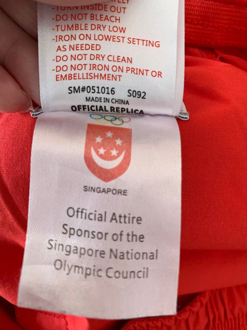 【希少】YONEX ヨネックス リンダンモデル ハーフパンツ Lサイズ レッド