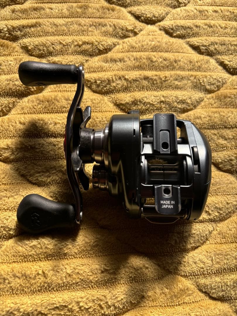 ダイワ　スティーズTW 7.1 右