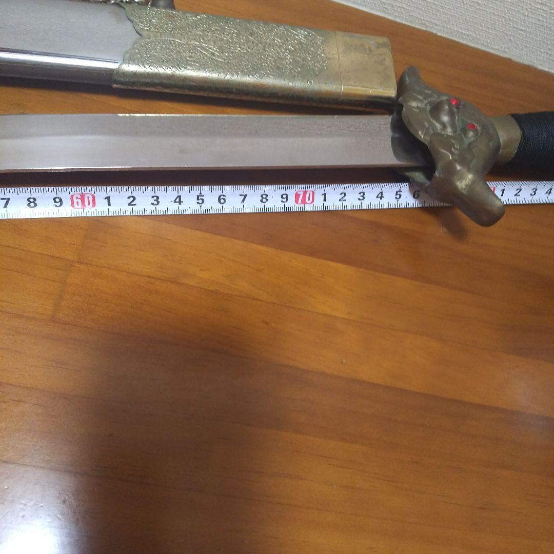 中国剣 装飾的な武器 赤い宝石付き