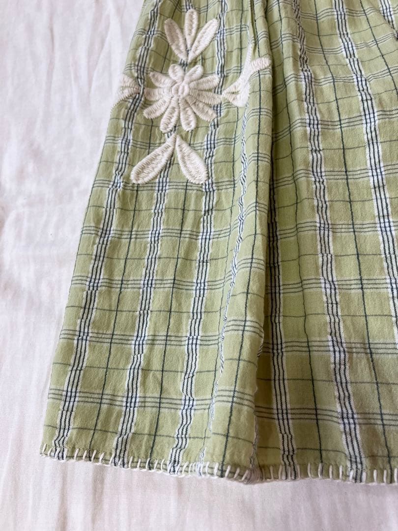 apolina 未使用ワンピース7-9y