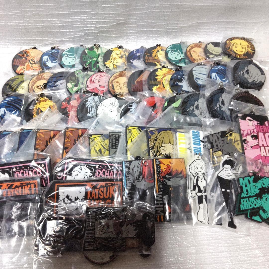 僕のヒーローアカデミア まとめ売り 400点以上 ヒロアカ 缶バッジ他 福袋