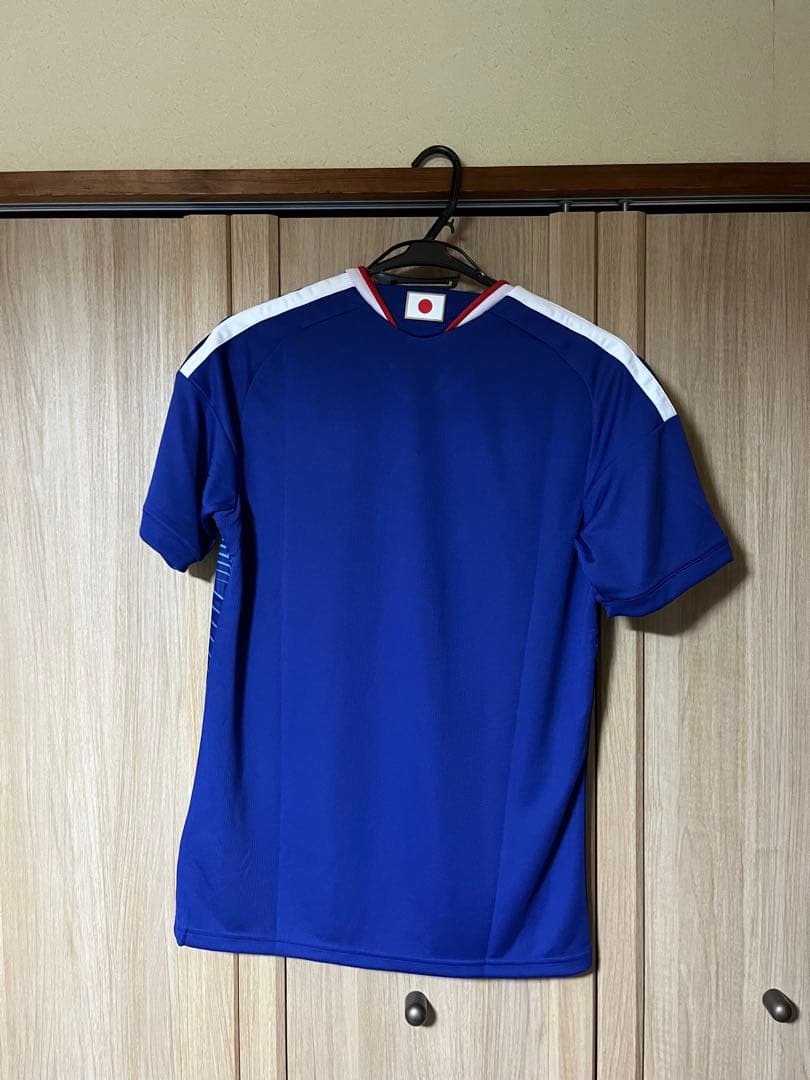 最新 サッカー 日本代表 2026 ホーム レプリカ ユニフォーム Mサイズ