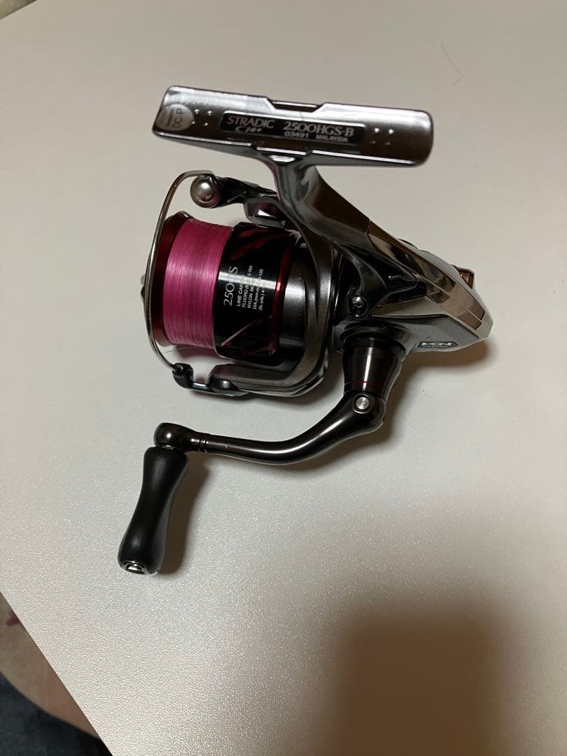 SHIMANO、オシアカルカッタ200HG 種類···ベイトリール特徴···右