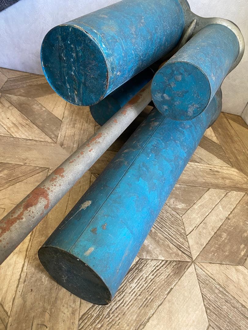 アイアン製フラワースタンド　レトロ　造花　花瓶　フラワーべース　ヴィンテージ