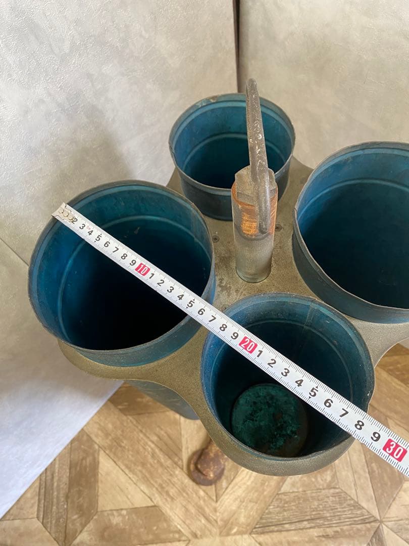 アイアン製フラワースタンド　レトロ　造花　花瓶　フラワーべース　ヴィンテージ