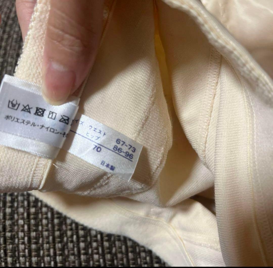 美品ブライダルインナー　フォーシスアンドカンパニー　FOURSIS&CO