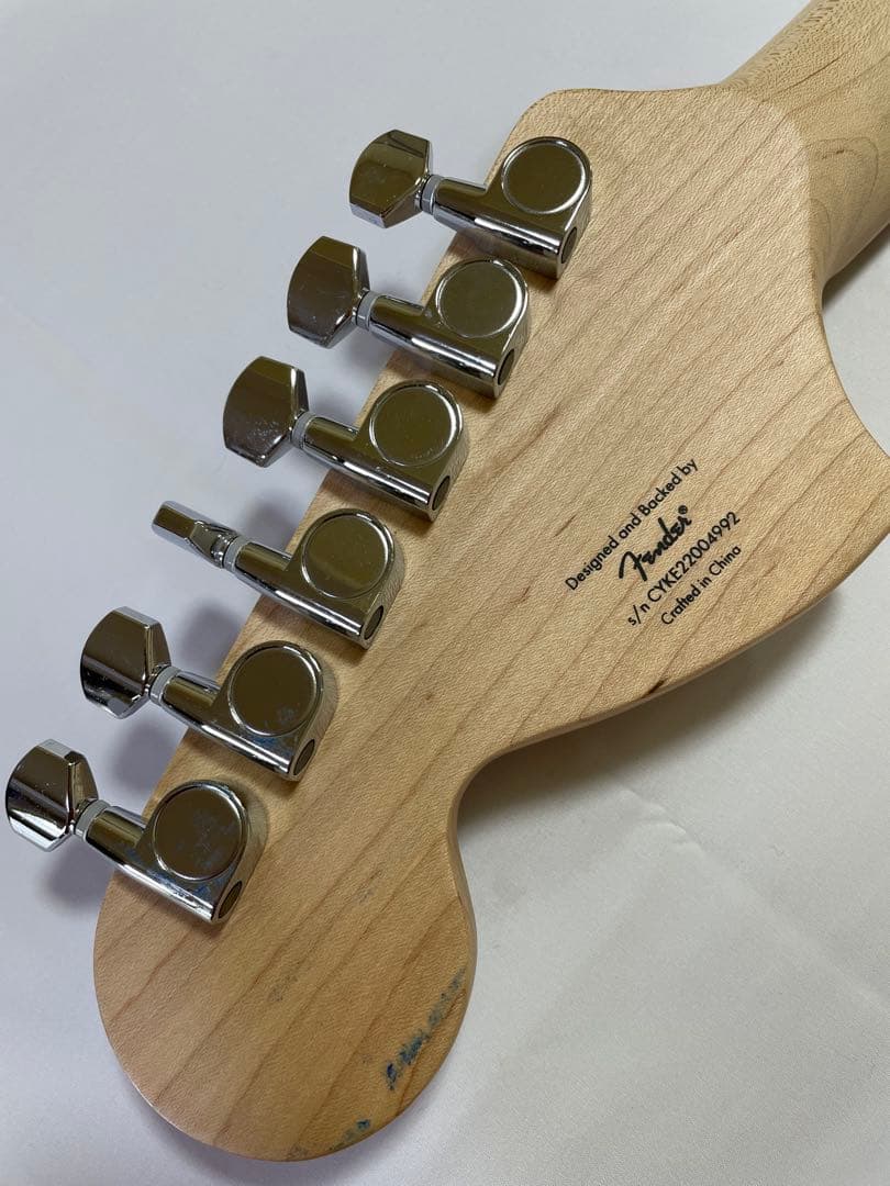 Squier スクワイヤー　ストラトキャスター　エレキギター