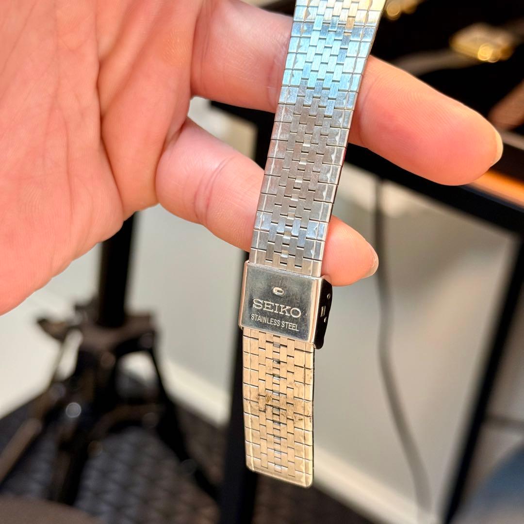 VINTAGE SEIKO 7731 テクスチャー文字盤 タンク 1985年 - メルカリ